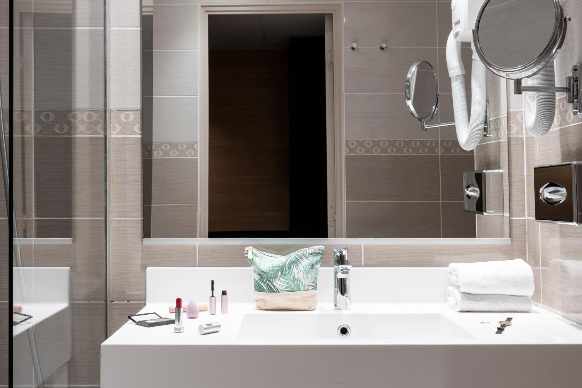Mercure Rouen Centre Champ De Mars Eksteriør billede