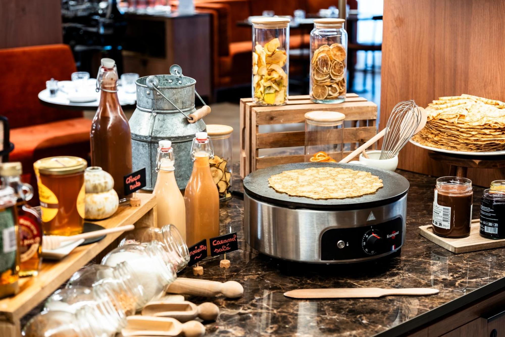 Mercure Rouen Centre Champ De Mars Eksteriør billede